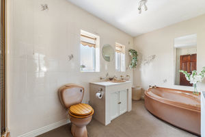 Photo 35- click for photo gallery